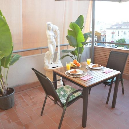 Habitacion Grande Con Terraza Privada, Malaga Centro Exterior foto