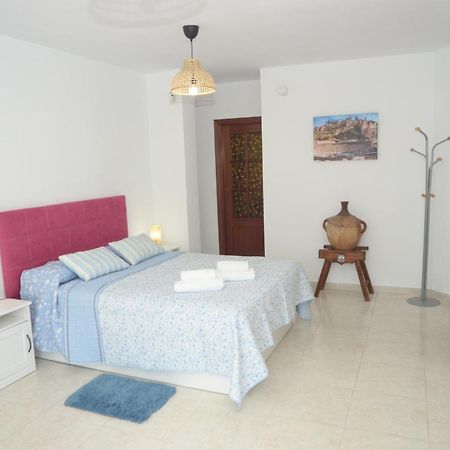 Habitacion Grande Con Terraza Privada, Malaga Centro Exterior foto