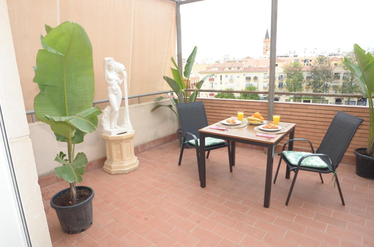 Habitacion Grande Con Terraza Privada, Malaga Centro Exterior foto